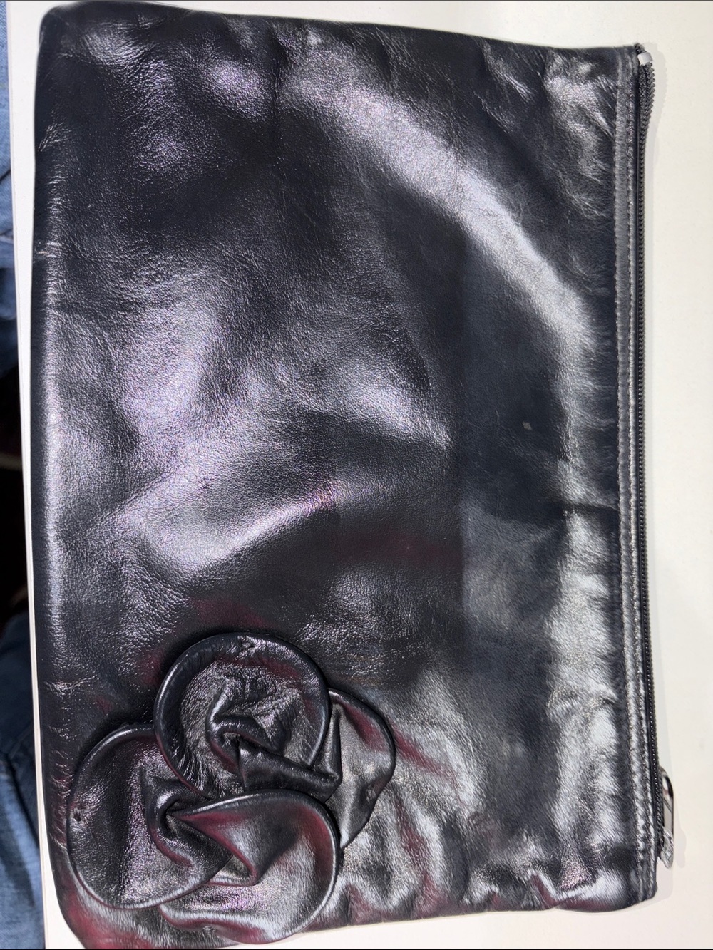 Letisse vintage Women's Black Leather Floral Zip Clutch